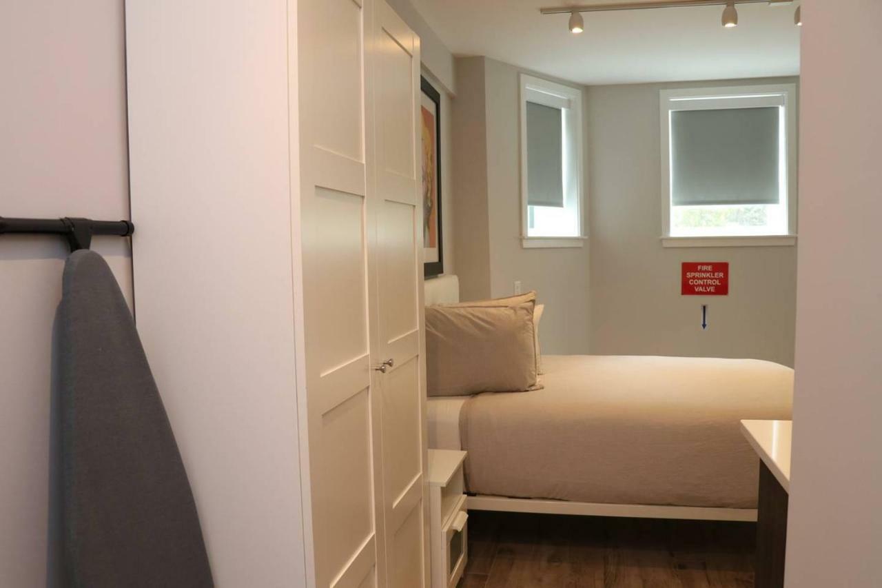 Stylish Studio In Brookline-5Min Train To Boston.. #2 Eksteriør bilde