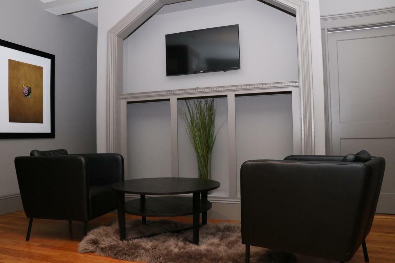 Stylish Studio In Brookline-5Min Train To Boston.. #2 Eksteriør bilde